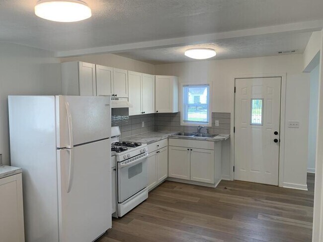 Foto del edificio - 351 Ridgewood St SE