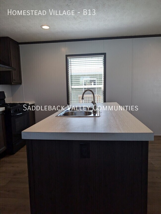 Foto del edificio - Homestead Village -B13