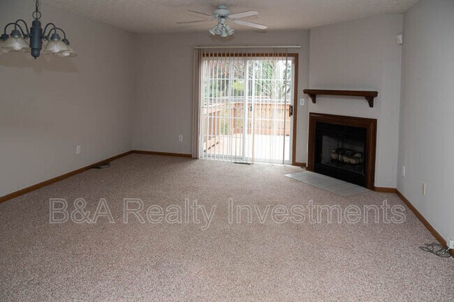 Building Photo - 5600 Wigmore Dr
