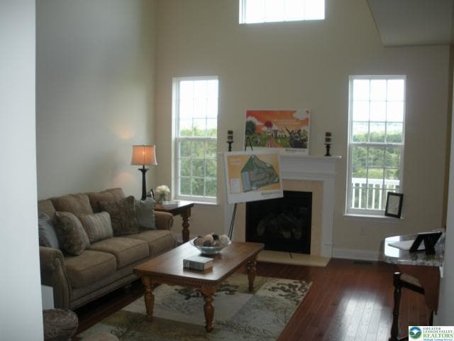 Building Photo - 6149 Valley Forge Dr