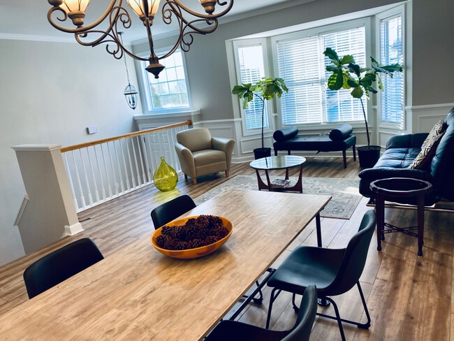 Building Photo - 7304 Doverton Ct