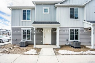 Building Photo - 1783 N 1280 E