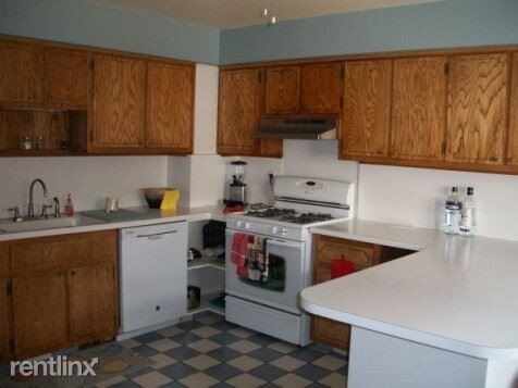 Building Photo - 2 br, 2 bath Apartment - 836 Park Ave # B
