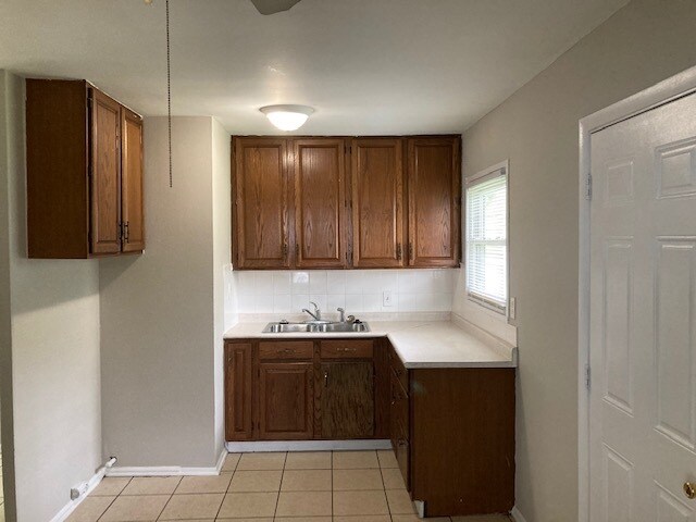 Building Photo - 4501 Thrush Dr