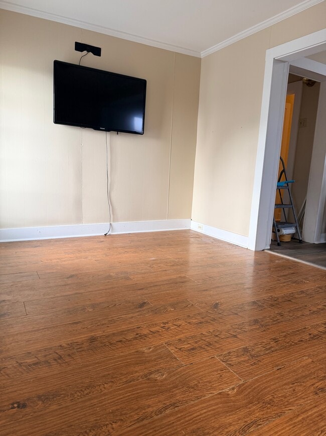 Sala de estar - 828 Bourque Rd