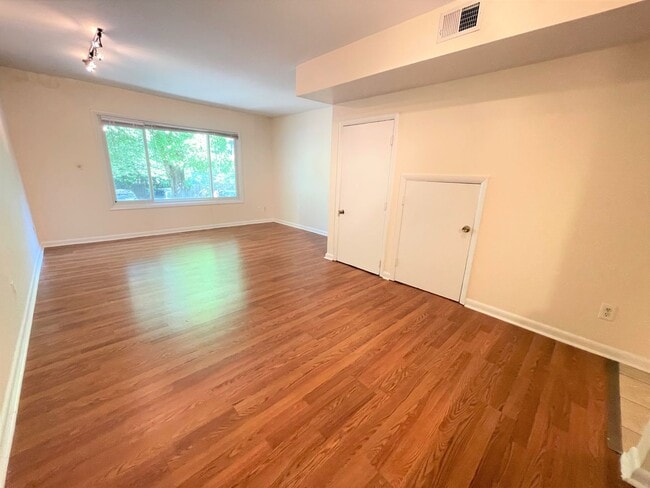 Photo - Walk to Campus from Chancellor Square!  Up... Apartment