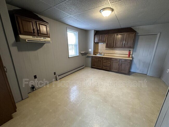 Foto del edificio - 422 Hillside Ave