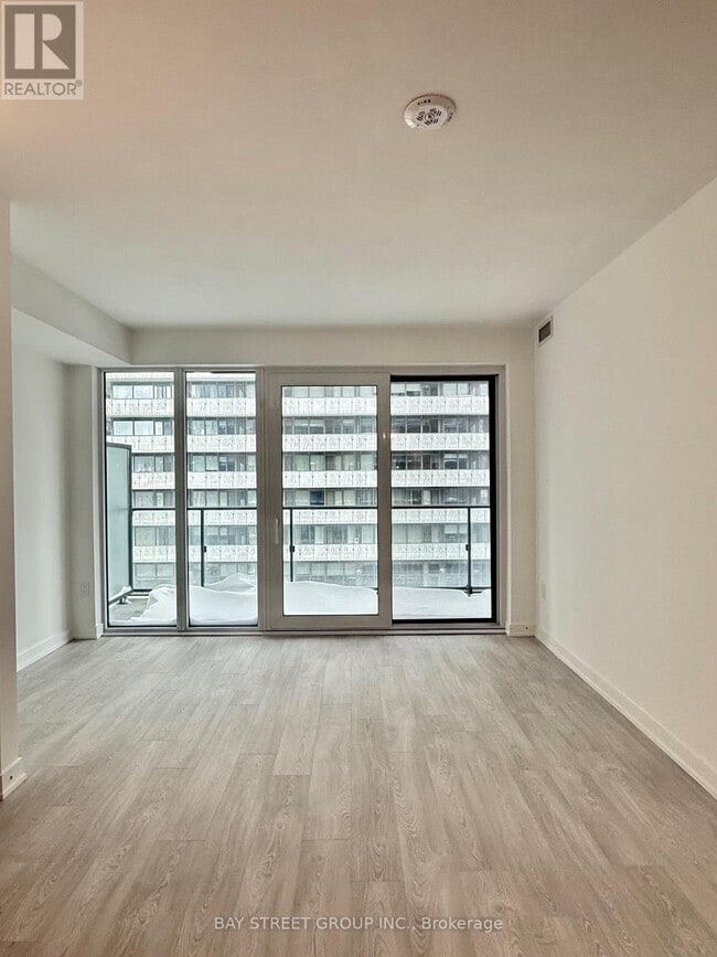 Building Photo - 634 Church St