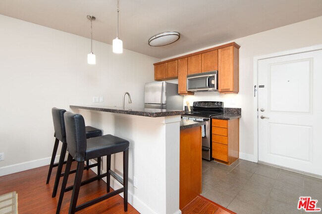 Foto del edificio - 10982 Roebling Ave