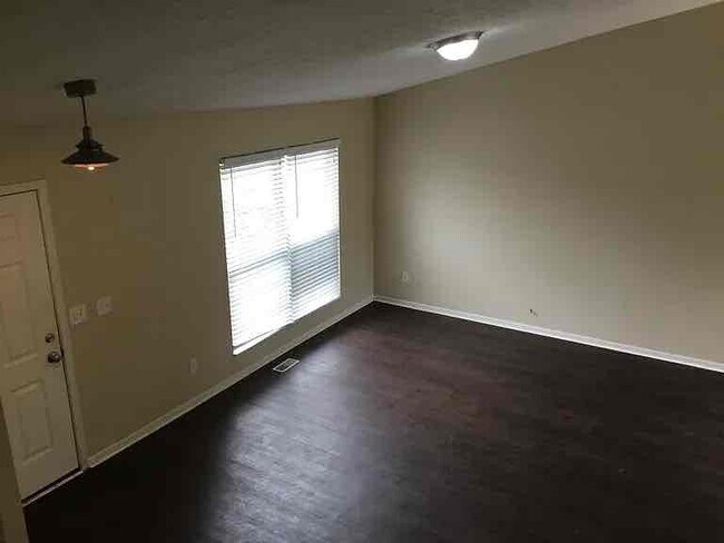 Building Photo - 1326 Trabue Woods Blvd