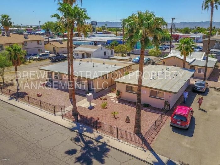 Foto del edificio - 2837 W Melvin St
