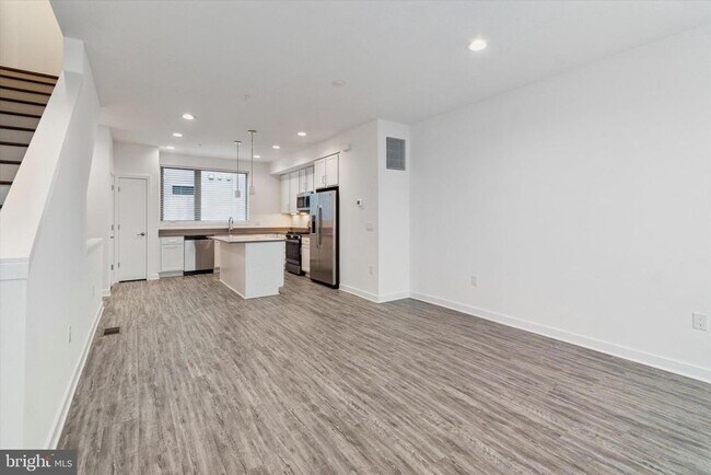 Foto del edificio - 3007 Riseview Ln