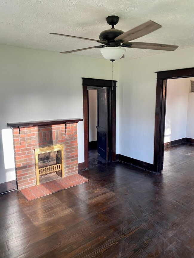 Living Room - 114 Roland Ave