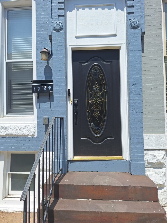 Building Photo - 1729 Druid Hill Ave