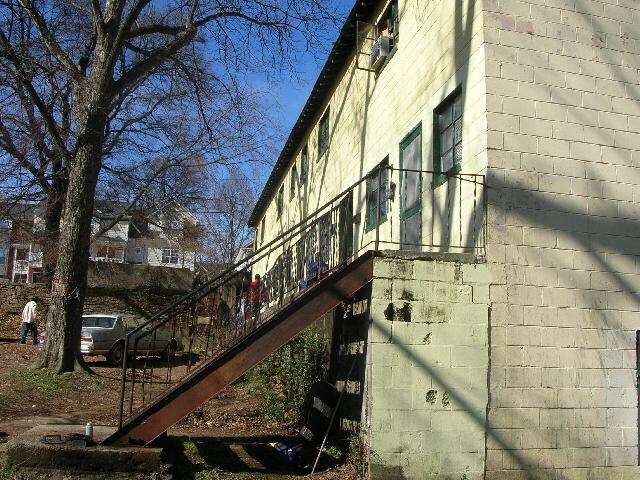 Foto del edificio - 574 Cooper St