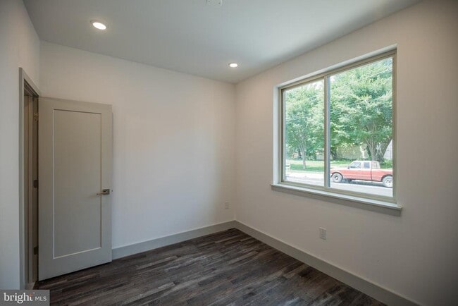 Building Photo - 3716 Haverford Ave