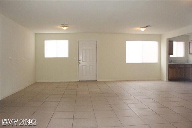 Building Photo - 7 br, 4 bath House - 6425 Alomar Ave