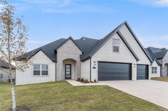 Foto del edificio - 2706 Blustery Dr