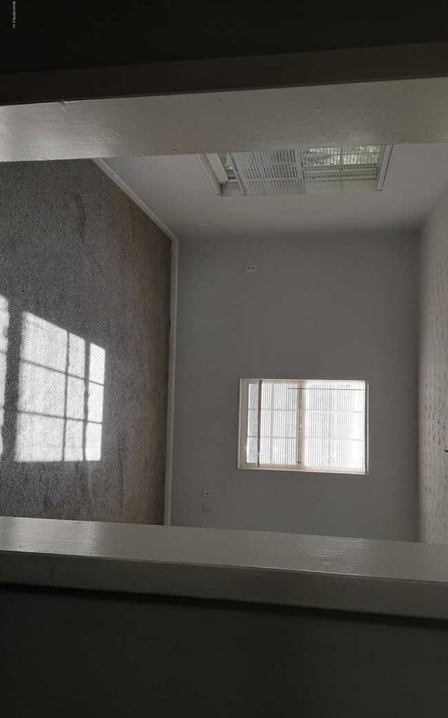 Foto del edificio - 9224 Old Plank Rd