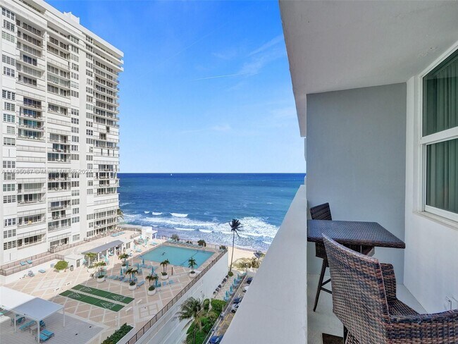 Building Photo - 4250 Galt Ocean Dr