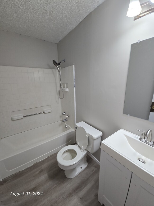 Building Photo - 13362 Mock St