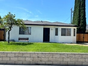 Building Photo - 106 Brentwood Dr