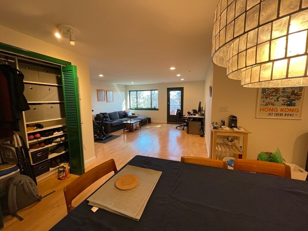 Foto principal - 159 Concord Ave