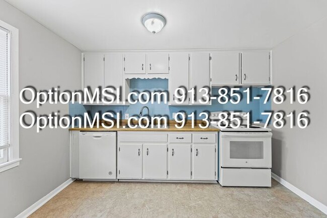 Building Photo - Beautiful 3-bedroom home now available!