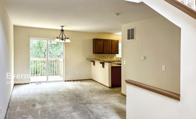 Foto del edificio - 177 Prairie Creek Way