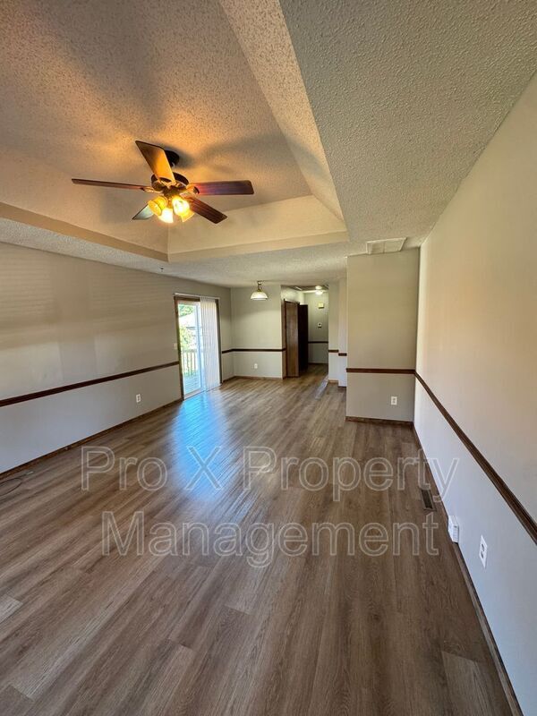 Building Photo - 3724 Farm Rd