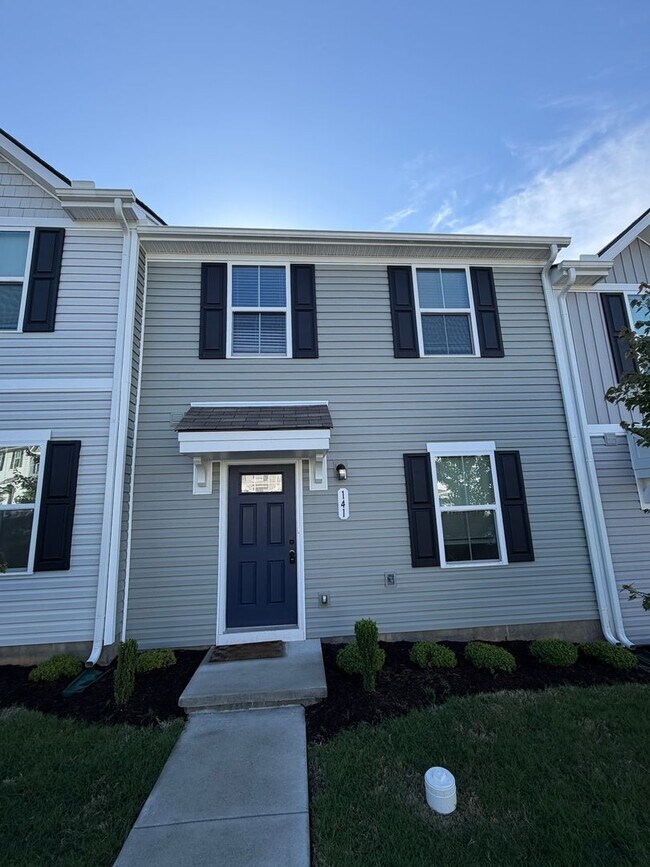 Foto del edificio - Thornton Grove Townhome