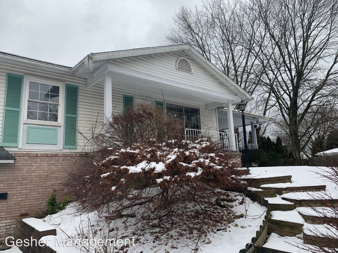 Primary Photo - 3 br, 2 bath House - 304 Richland Drive