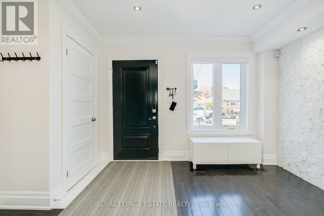 Building Photo - 141 S Edgely Ave