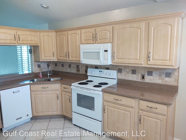 Building Photo - 2 br, 2 bath House - 3892 Windsor Castle Blvd