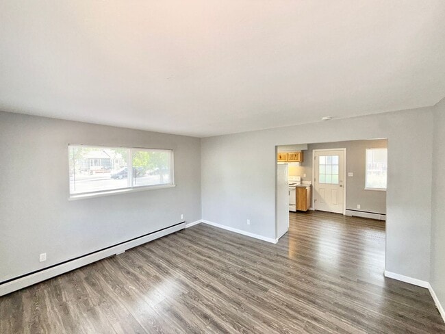 Building Photo - 423 Swope Ave