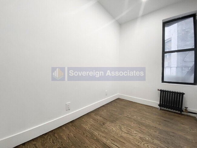 Foto del edificio - 3620 Broadway