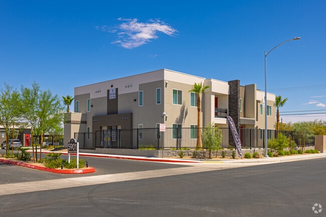 Building Photo - Beals-Henderson Pointe