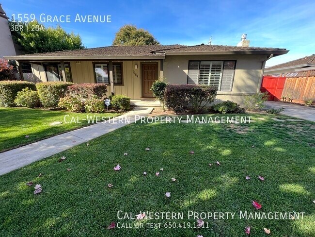 Building Photo - Beautifuly Remodeled and Well-Maintained W...