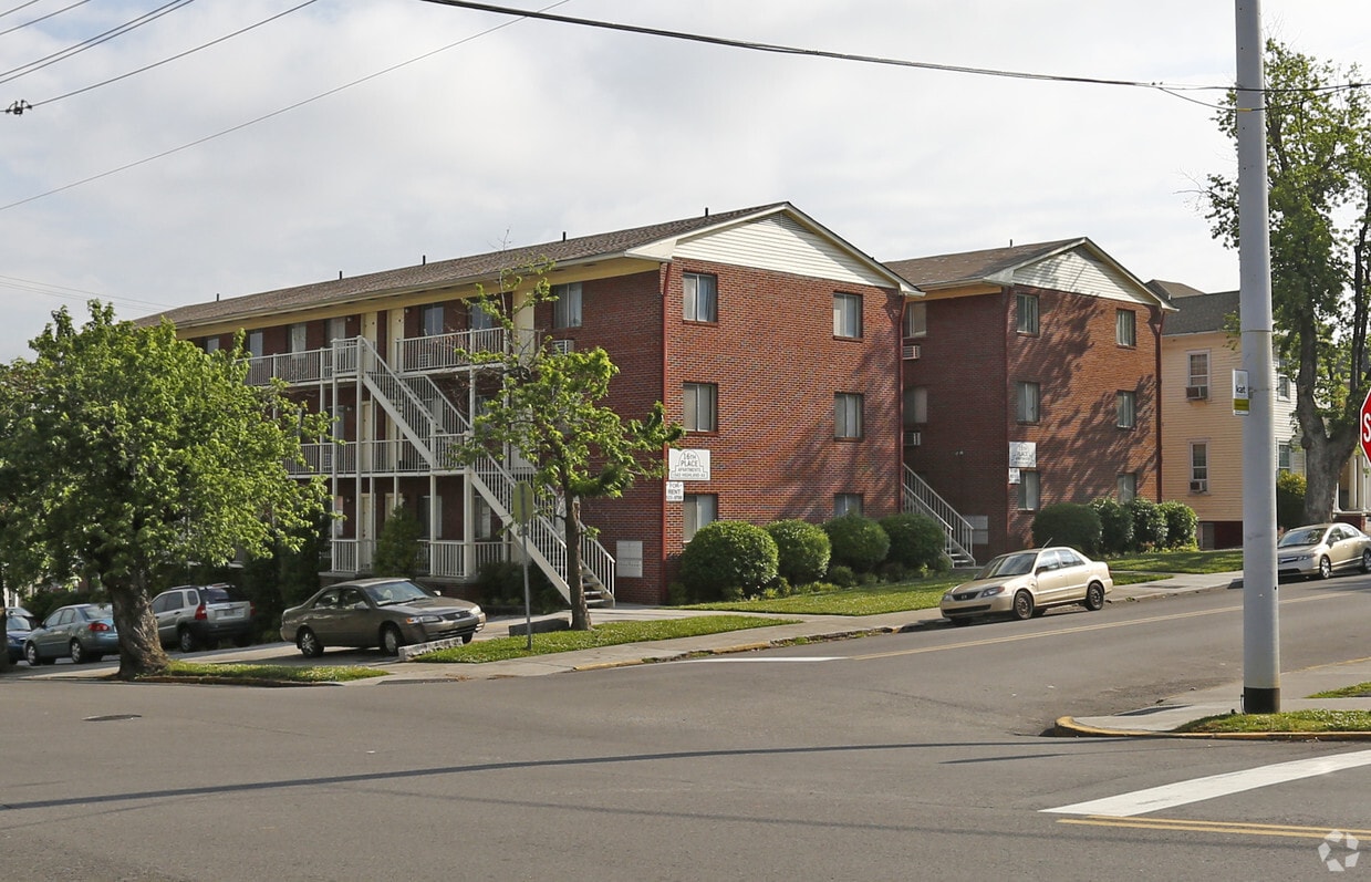 16th Place Apartments Knoxville Tn Apartments Com
