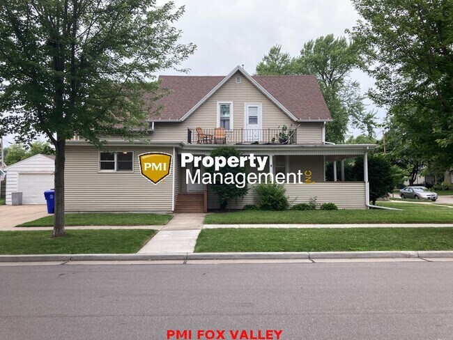 Building Photo - 1103 W Lawrence St