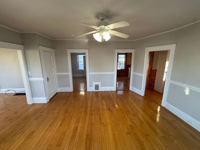 Foto del edificio - 34 Saunders St