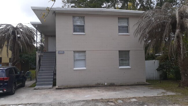Building Photo - 1824 W 14th St