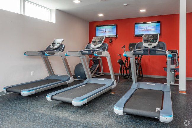 Fitness Center - Townhomes at Rivers Gate