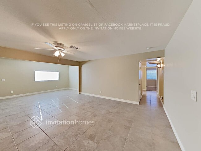 Building Photo - 3807 N 84th Ln