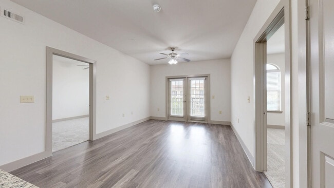 Interior Photo - Villaggio