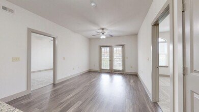 Interior Photo - Villaggio