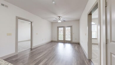 Interior Photo - Villaggio