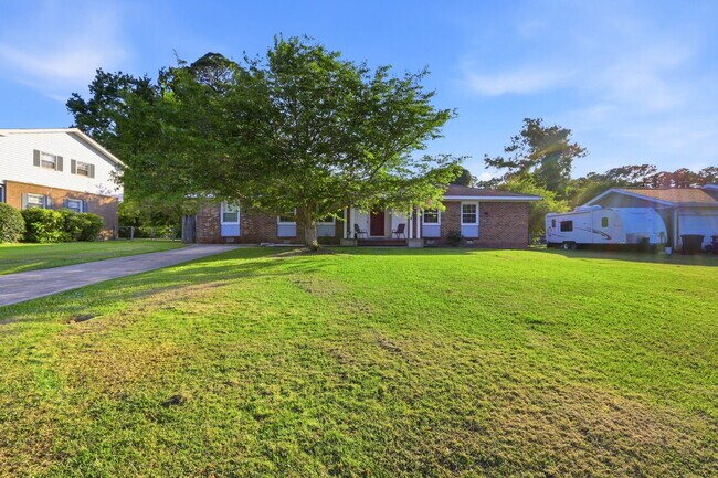 Foto del edificio - 607 Oakwood Ave