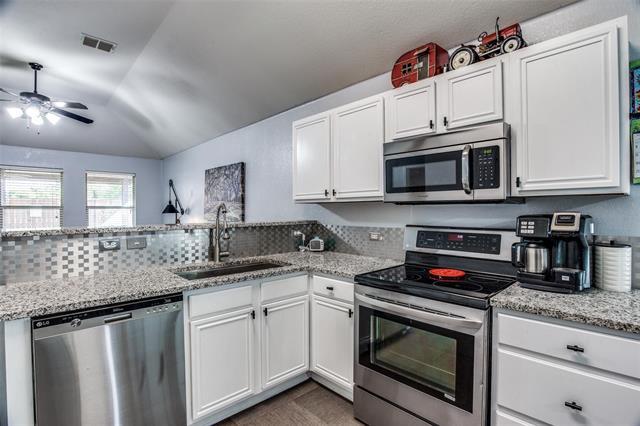Foto del edificio - 2800 Coyote Ridge Dr