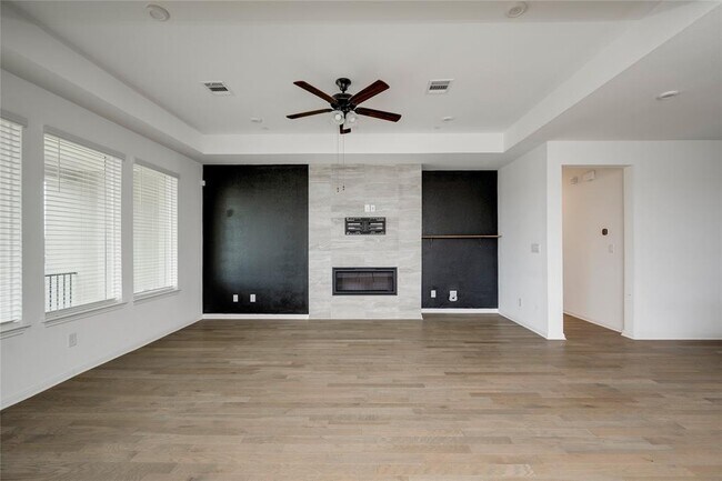 Foto del edificio - 4509 Lucabella Ln